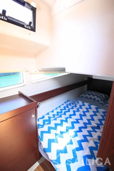 Platinum 989 Fly - Yacht Charter Sailica