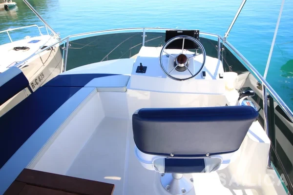 Platinum 989 Fly - Yacht Charter Sailica