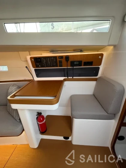 First 36 - Yacht Charter Sailica