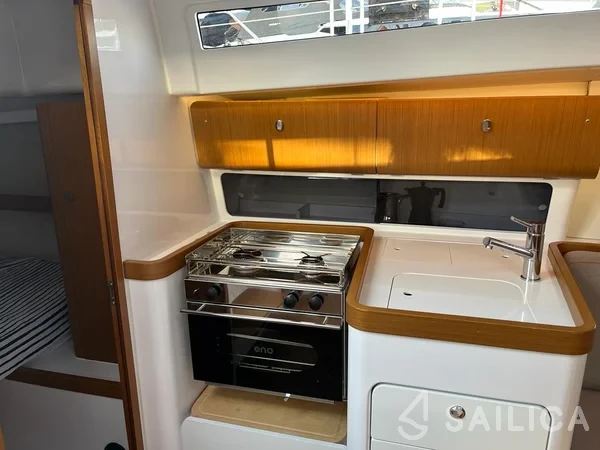 First 36 - Yacht Charter Sailica