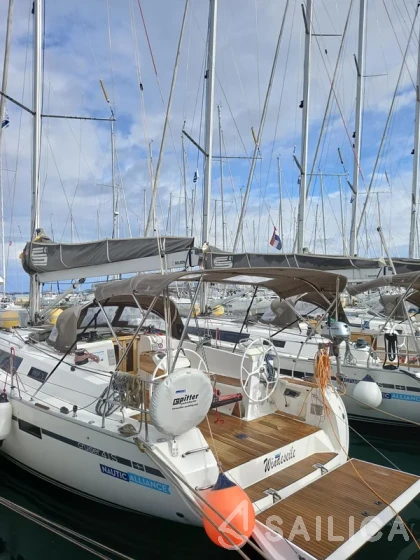 Bavaria Cruiser 41S - Yacht Charter Sailica