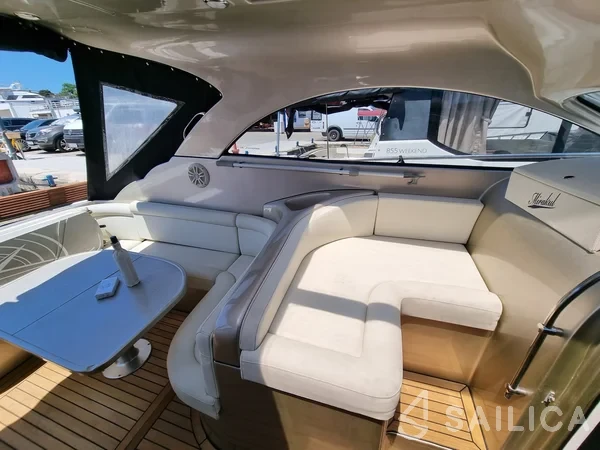 Mirakul 30 - Yacht Charter Sailica
