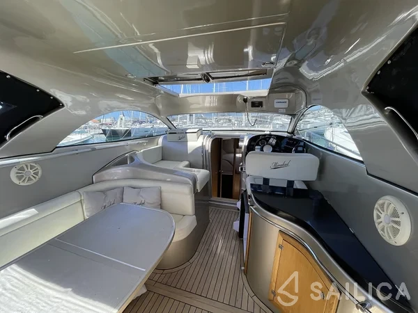 Mirakul 30 - Yacht Charter Sailica