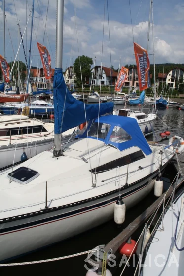 Houseboat - Yacht Charter Sailica