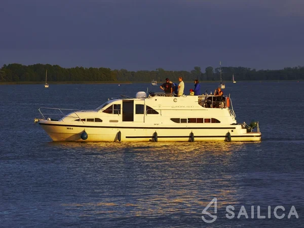 Europa 600 - Yacht Charter Sailica