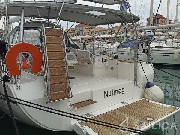 Bavaria C45 - Yacht Charter Sailica