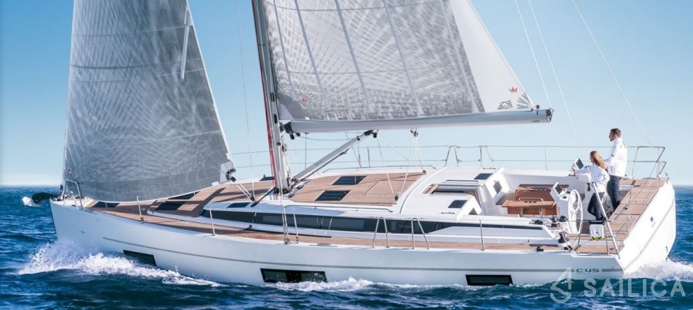 Bavaria C45 - Yacht Charter Sailica