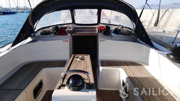 Bavaria 51 Cruiser - Yacht Charter Sailica