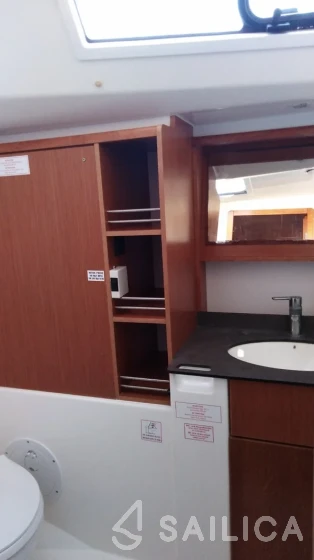 Bavaria 51 Cruiser - Yacht Charter Sailica