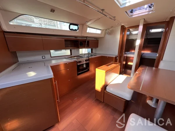 Oceanis 46.1 - Yacht Charter Sailica