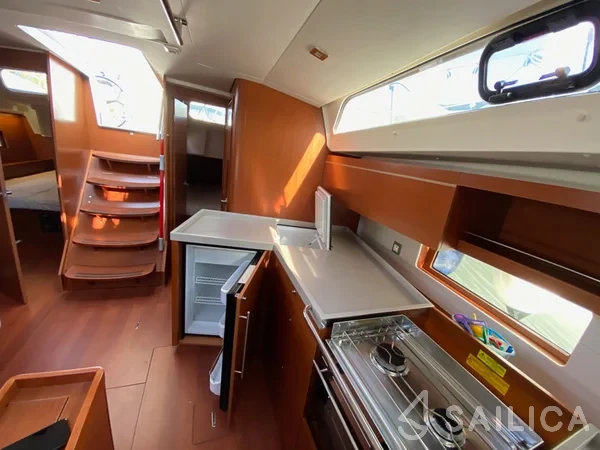 Oceanis 46.1 - Yacht Charter Sailica