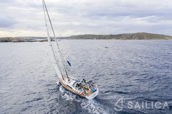 Oceanis 60 - Yacht Charter Sailica