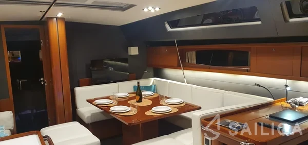 Oceanis 60 - Yacht Charter Sailica