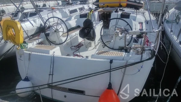 Sun Odyssey 449 - Yacht Charter Sailica