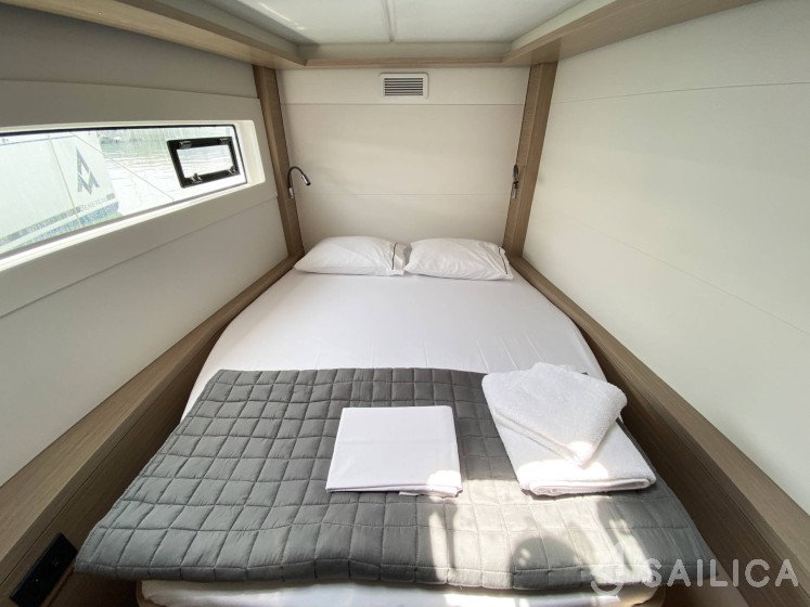 Lagoon 46  - Yacht Charter Sailica
