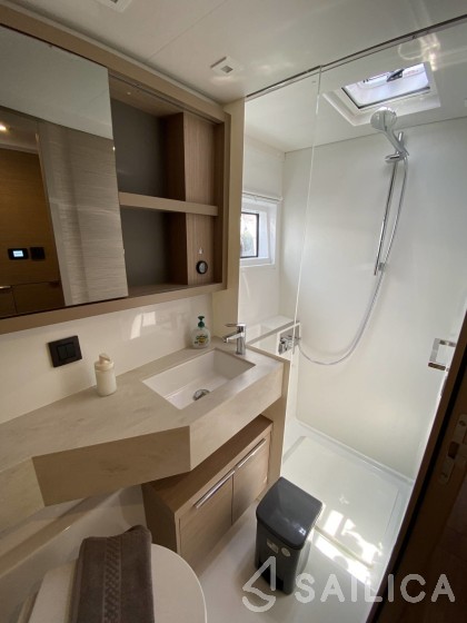 Lagoon 46  - Yacht Charter Sailica
