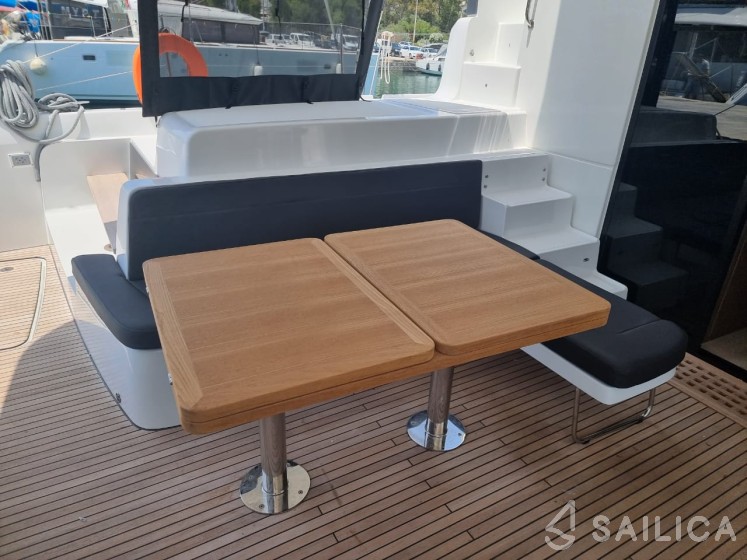 Lagoon 50 - Yacht Charter Sailica