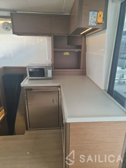 Lagoon 50 - Yacht Charter Sailica