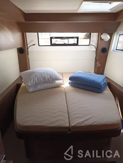 Lagoon 50 - Yacht Charter Sailica