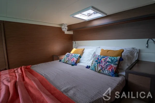 Lagoon 52F - Yacht Charter Sailica
