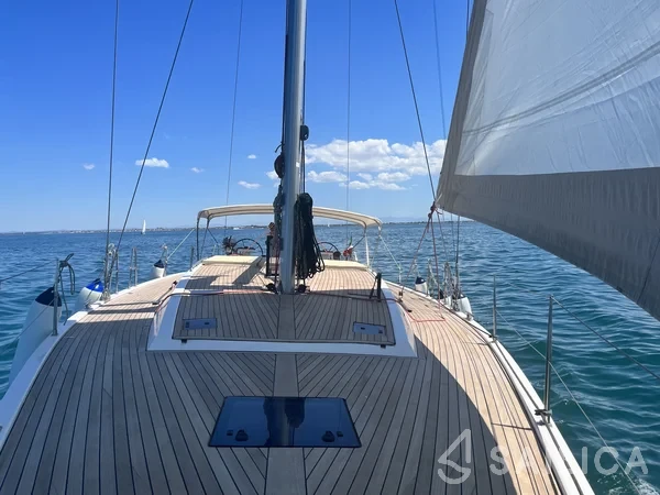 D&D Kufner 54 - Yacht Charter Sailica