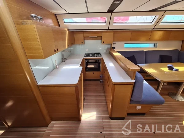 D&D Kufner 54 - Yacht Charter Sailica