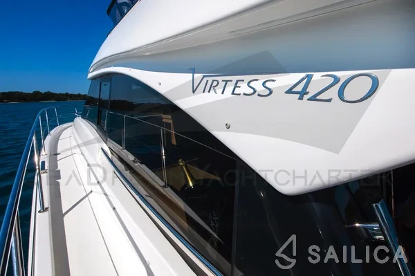 Bavaria Virtess 420 Fly - Yacht Charter Sailica