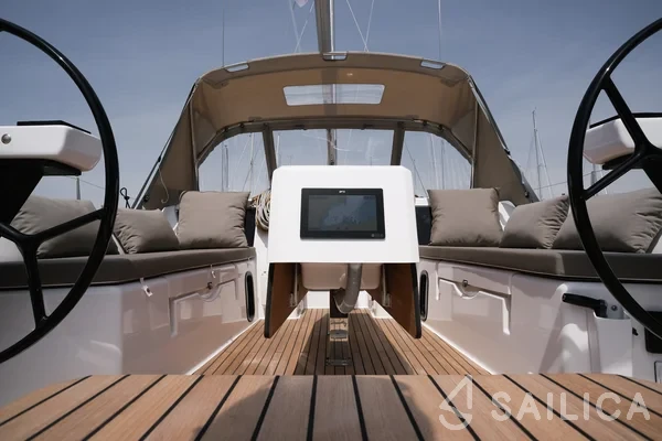 Dufour 390 - Yacht Charter Sailica