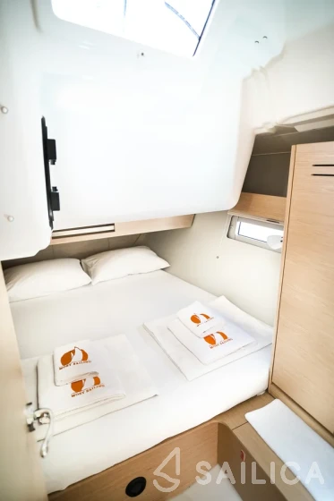 Dufour 390 - Yacht Charter Sailica