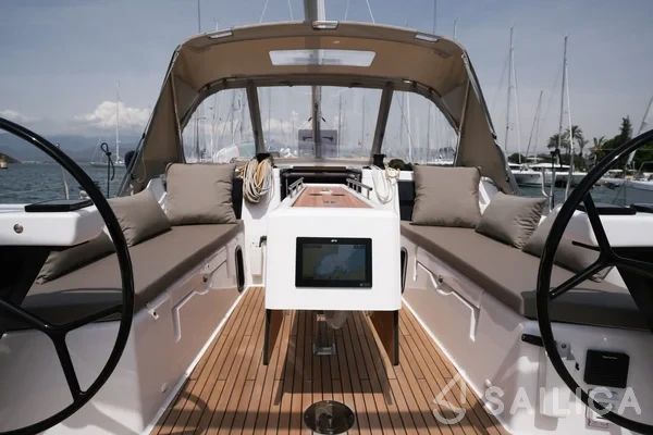 Dufour 390 - Yacht Charter Sailica