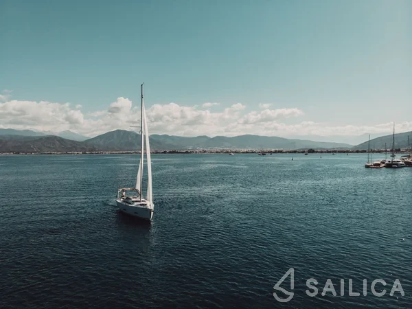Dufour 390 - Yacht Charter Sailica