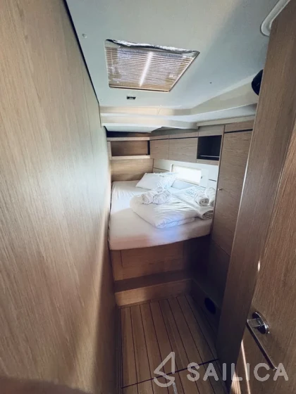 Oceanis 46.1 - Yacht Charter Sailica