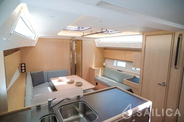 Bavaria C45 Style - Yacht Charter Sailica