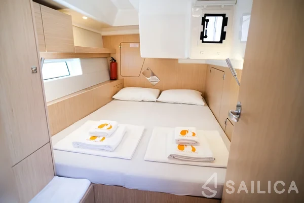 Bavaria C45 Style - Yacht Charter Sailica