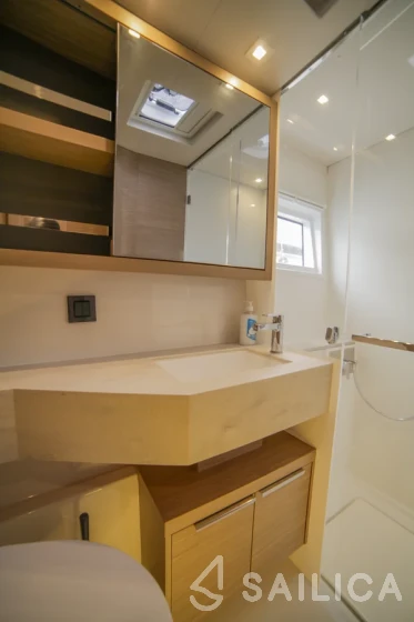 Lagoon 46  - Yacht Charter Sailica