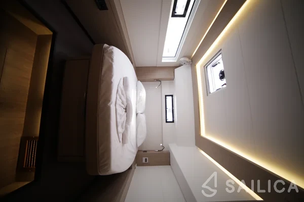 Lagoon 46  - Yacht Charter Sailica