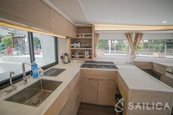 Lagoon 46  - Yacht Charter Sailica