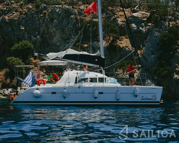 Lagoon 380 - Yacht Charter Sailica