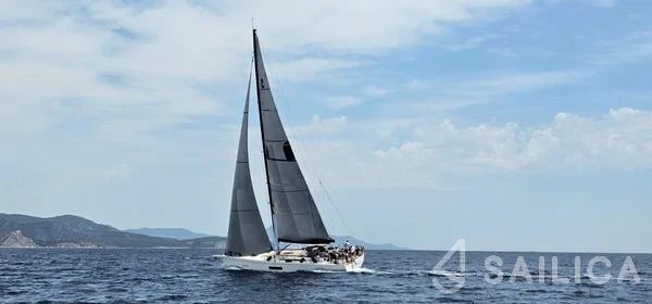 First 53 - Yacht Charter Sailica