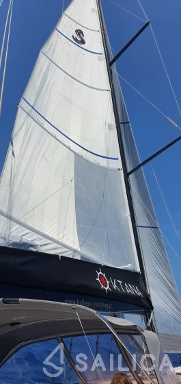 First 53 - Yacht Charter Sailica