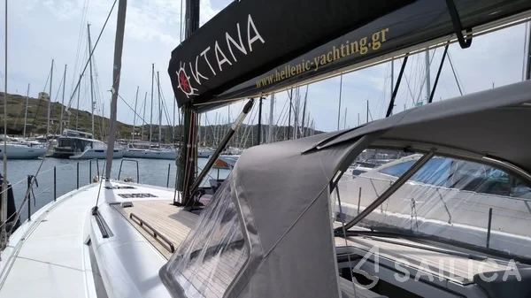 First 53 - Yacht Charter Sailica