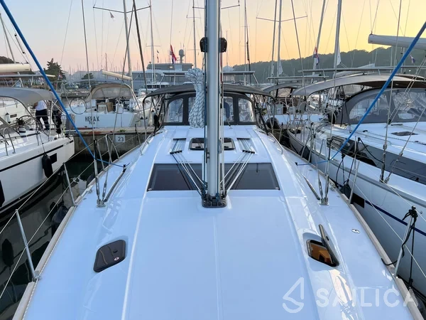 Elan Impression 45.1 - Yacht Charter Sailica