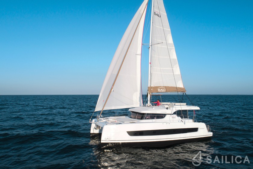 Bali Catspace - Yacht Charter Sailica