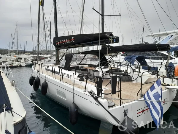 First 53 - Yacht Charter Sailica