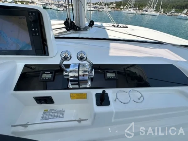 Lagoon 46  - Yacht Charter Sailica