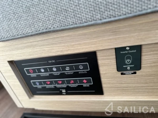 Lagoon 46  - Yacht Charter Sailica