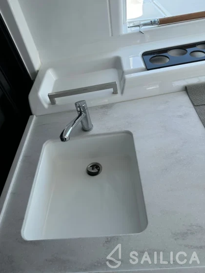 Lagoon 46  - Yacht Charter Sailica