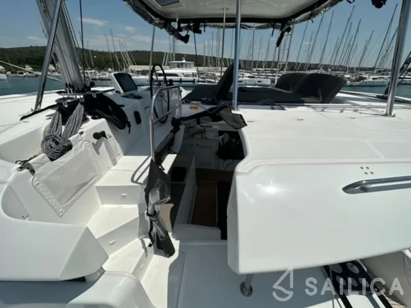 Lagoon 46  - Yacht Charter Sailica