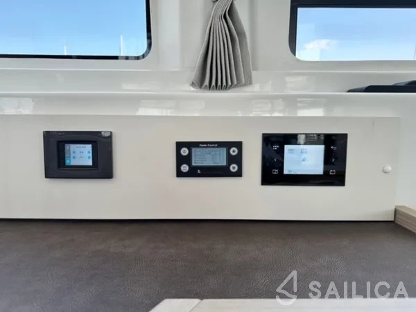 Lagoon 46  - Yacht Charter Sailica