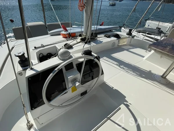 Bali 4.6 - Yacht Charter Sailica
